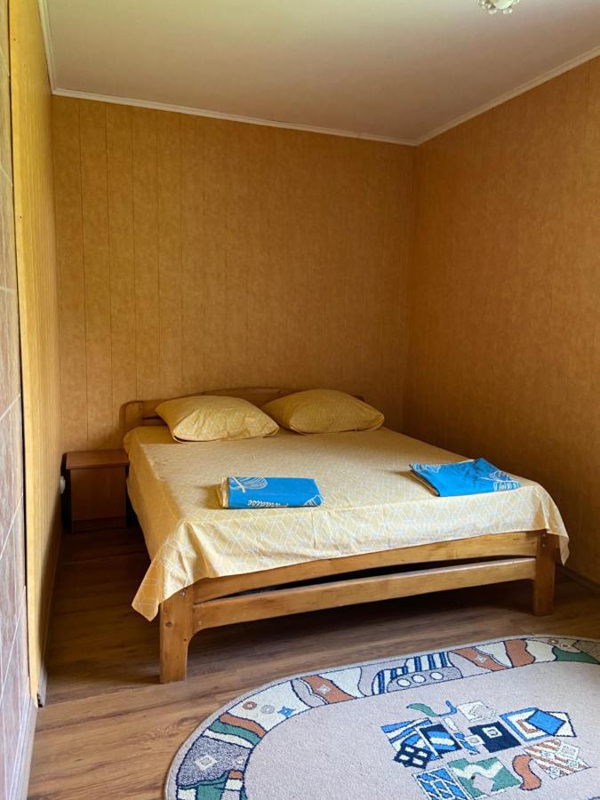 Constancia Hotel Kamianets-Podilskyi Ngoại thất bức ảnh