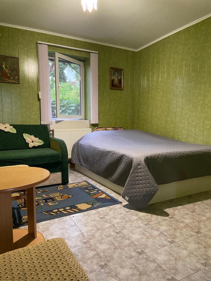 Constancia Hotel Kamianets-Podilskyi Ngoại thất bức ảnh