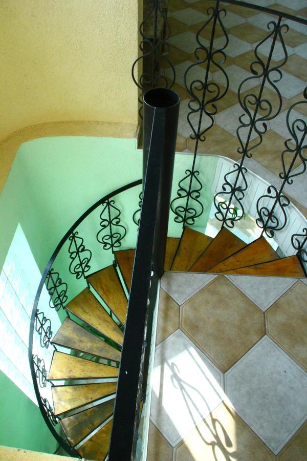 Constancia Hotel Kamianets-Podilskyi Ngoại thất bức ảnh