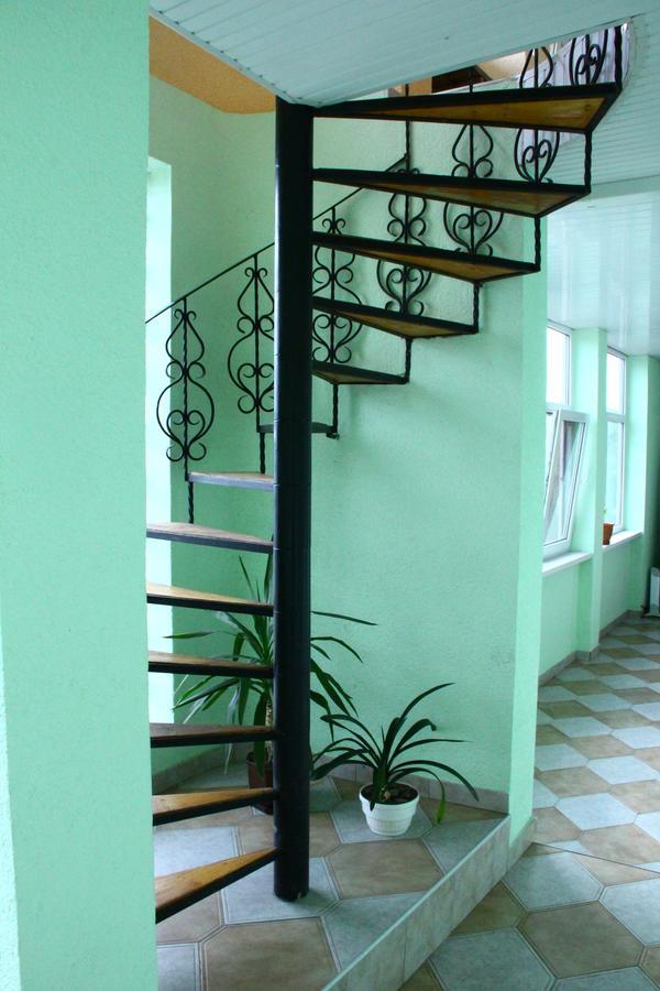 Constancia Hotel Kamianets-Podilskyi Ngoại thất bức ảnh
